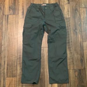 5.11 Tactical ABR Pro Pant. Green. Size 6. Like new.
